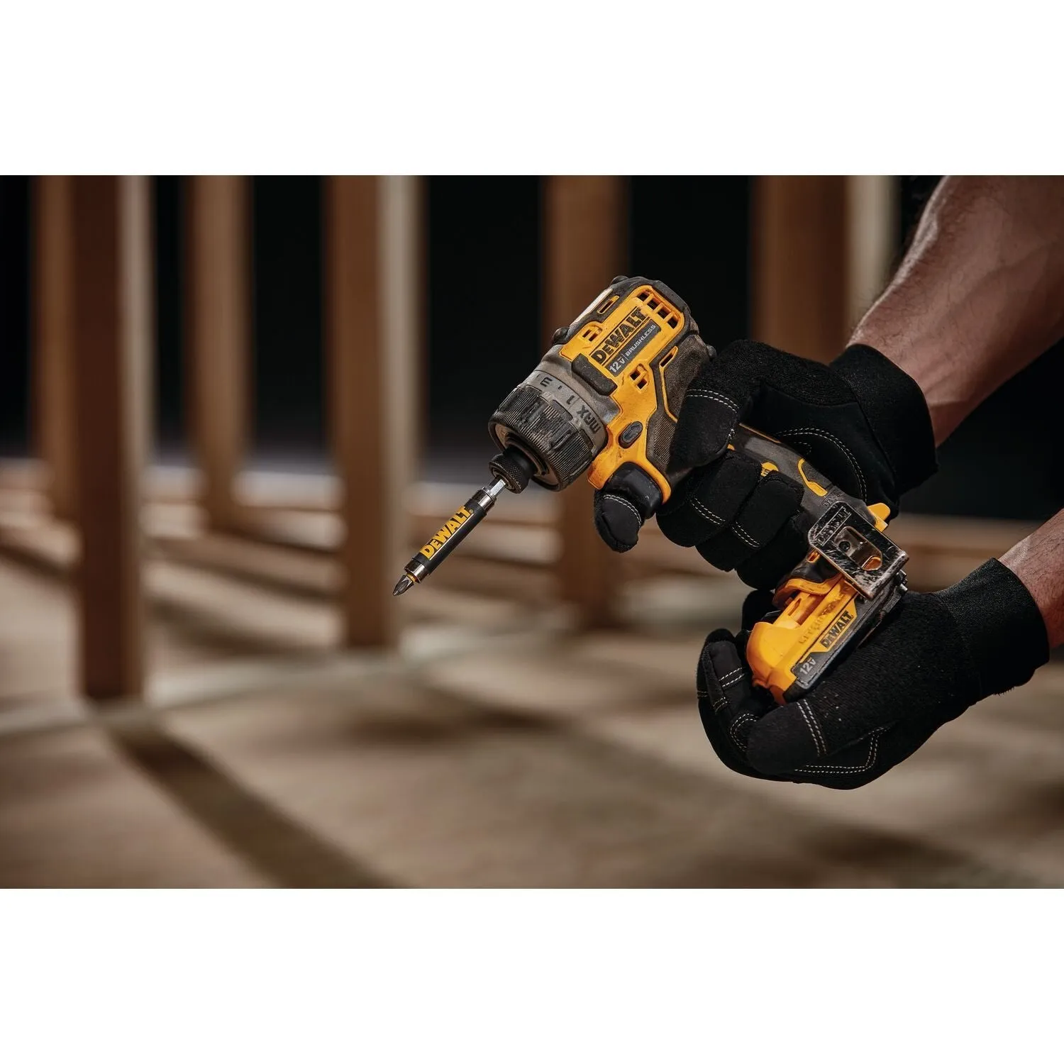 Dewalt DCF601F2  - XTREME 12V MAX* Brushless 1/4" Cordless Screwdriver Kit