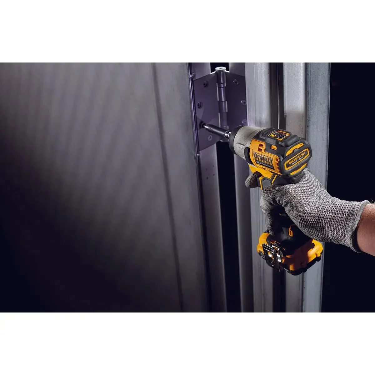 DEWALT DCF801F2 - XTREME™ 12V MAX* BRUSHLESS 1/4 IN. CORDLESS IMPACT DRIVER KIT