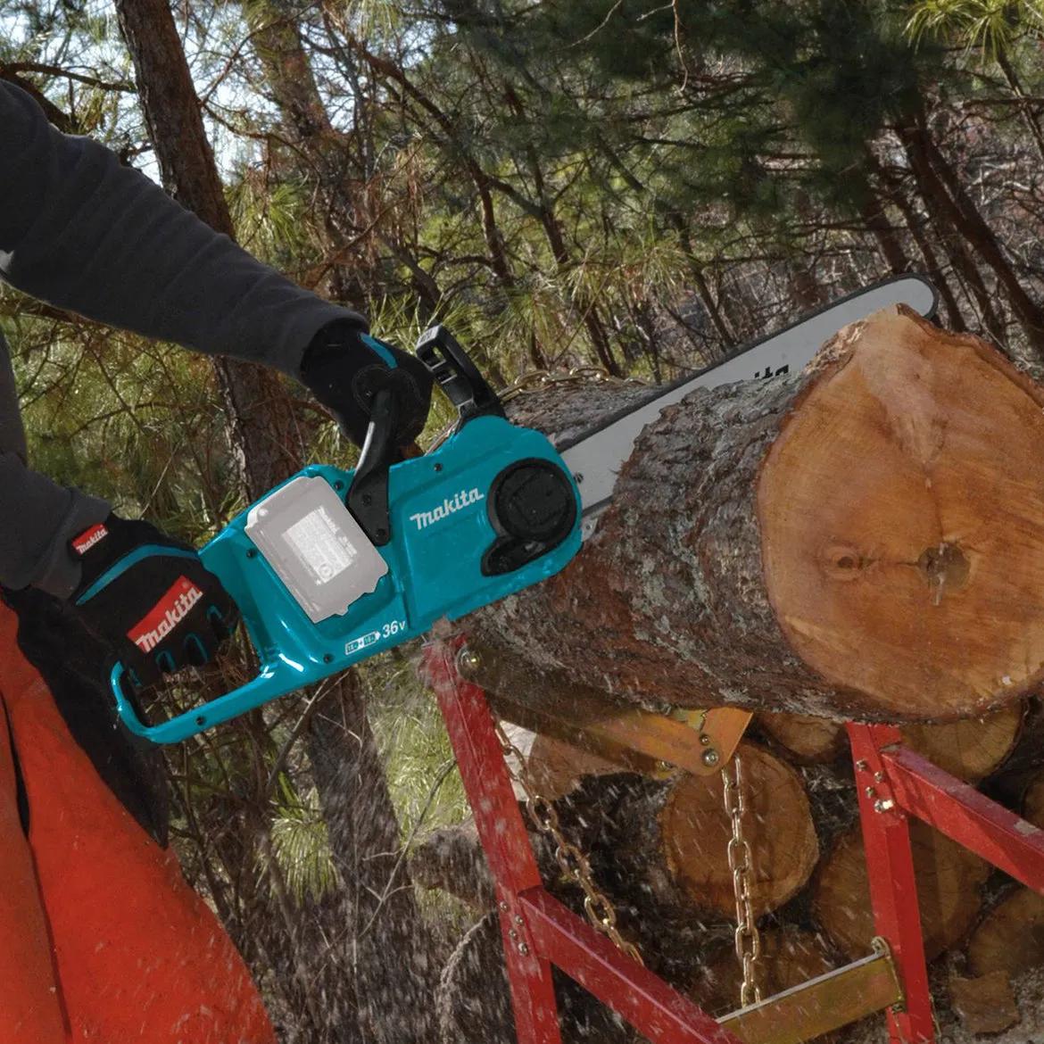 Makita X2 XCU04Z 36-Volt LXT 16-Inch Brushless Cordless Chainsaw - Bare Tool