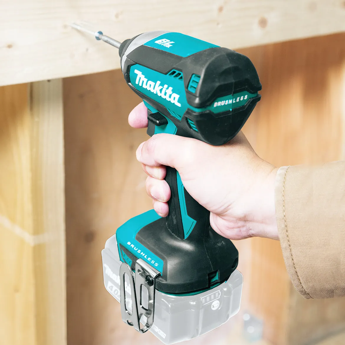 Makita XDT13Z 18-Volt 1/4-Inch LXT Brushless Cordless Impact Driver - Bare Tool