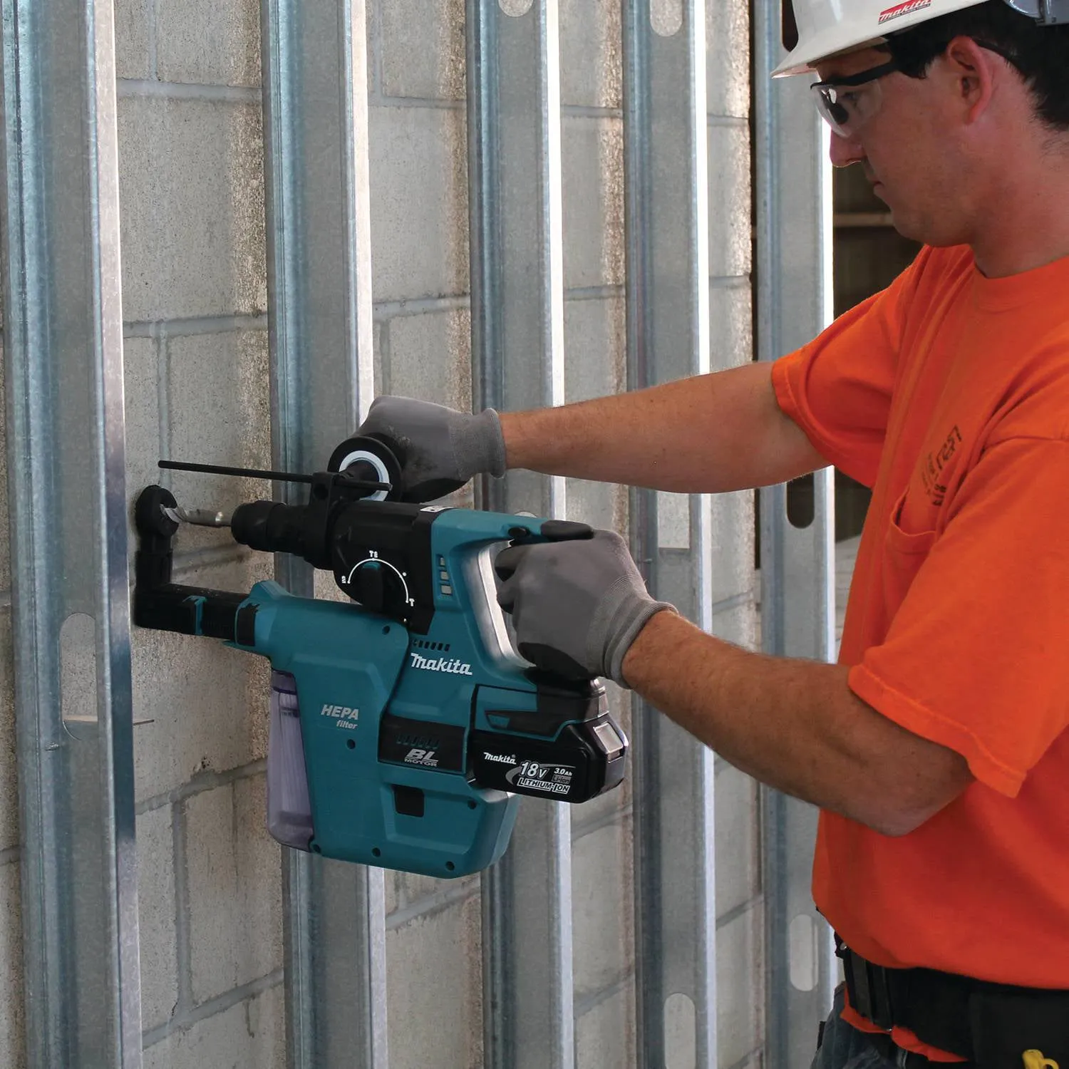 Makita XRH01Z 18V LXT Lithium-Ion Brushless Cordless 1" Rotary Hammer, Bare Tool