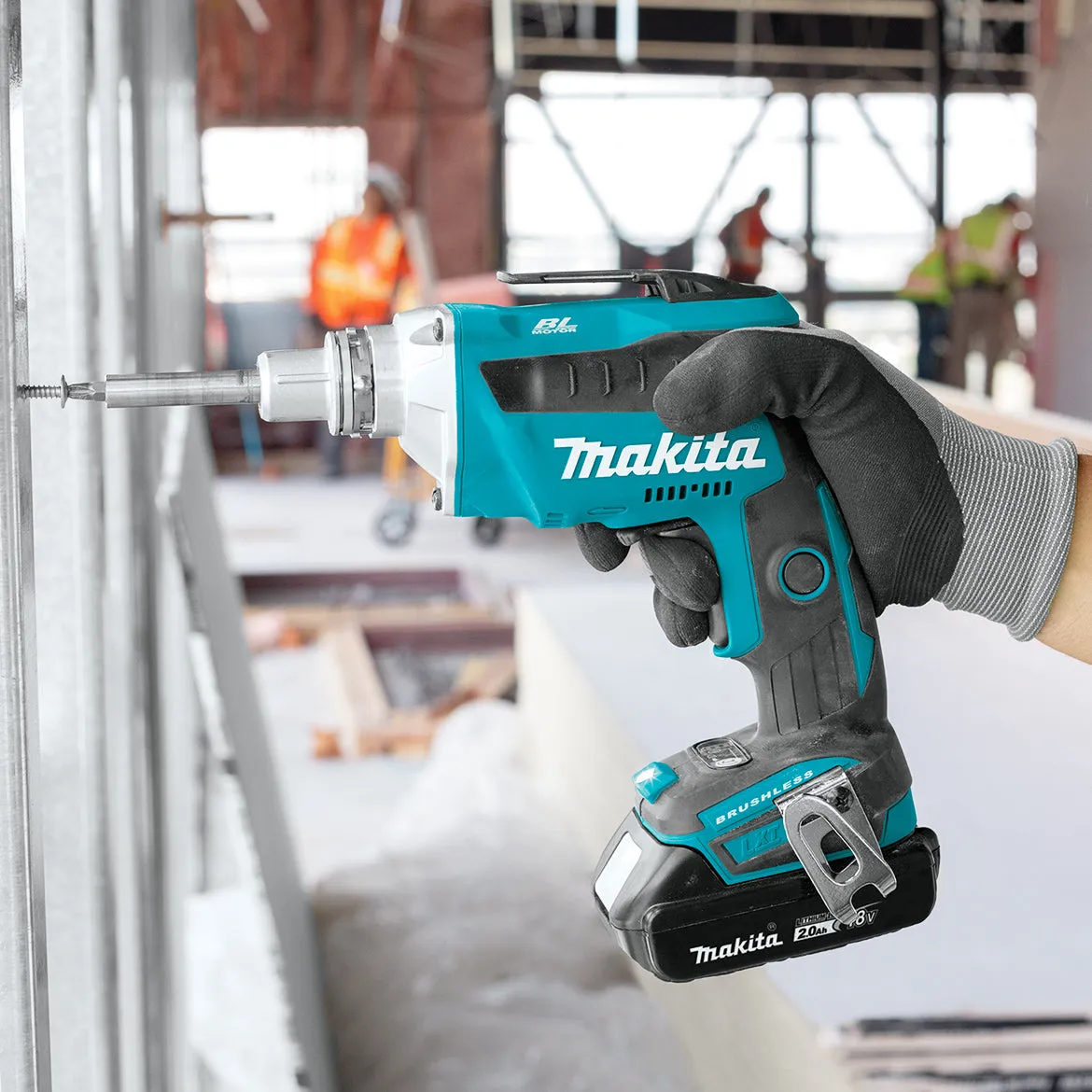 Makita XT255R 18-Volt 2-Tool Cordless Screwdriver and Cut-Out Tool Combo Kit