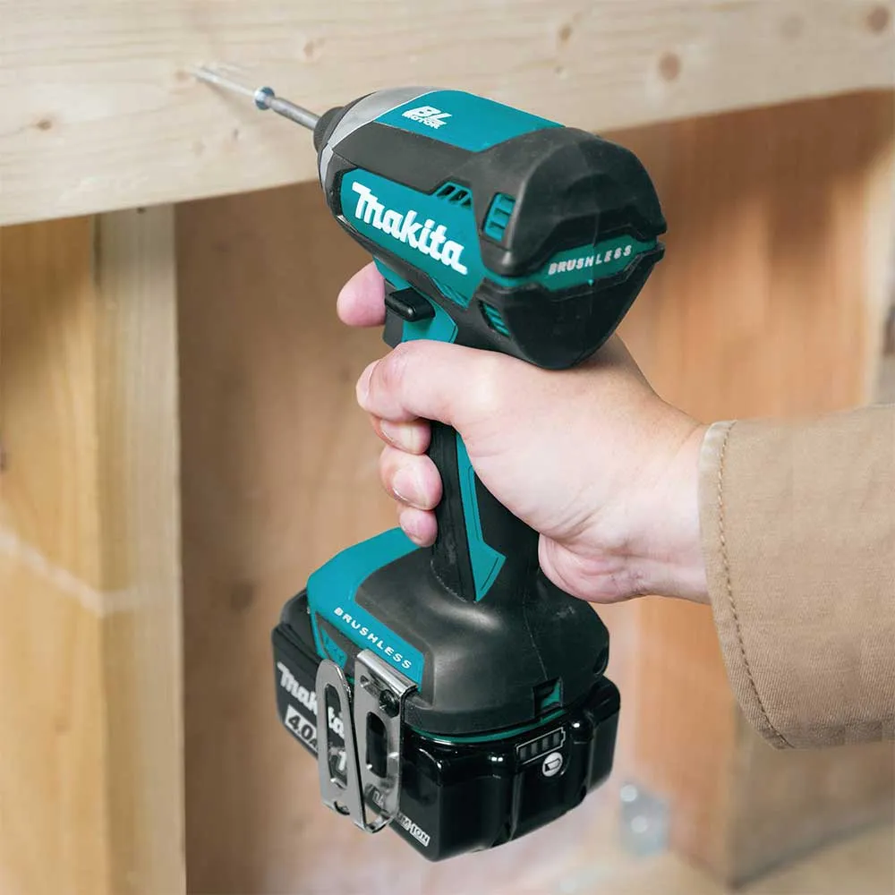 Makita XT269M 18-Volt 4.0 Ah LXT Lithium-Ion Brushless Cordless Combo Kit - 2pc