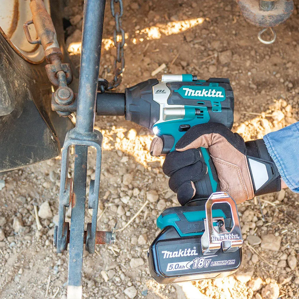 Makita XWT17T 18V LXT 1/2" Sq. Drive Li-Ion Brushless Cordless Impact Wrench Kit