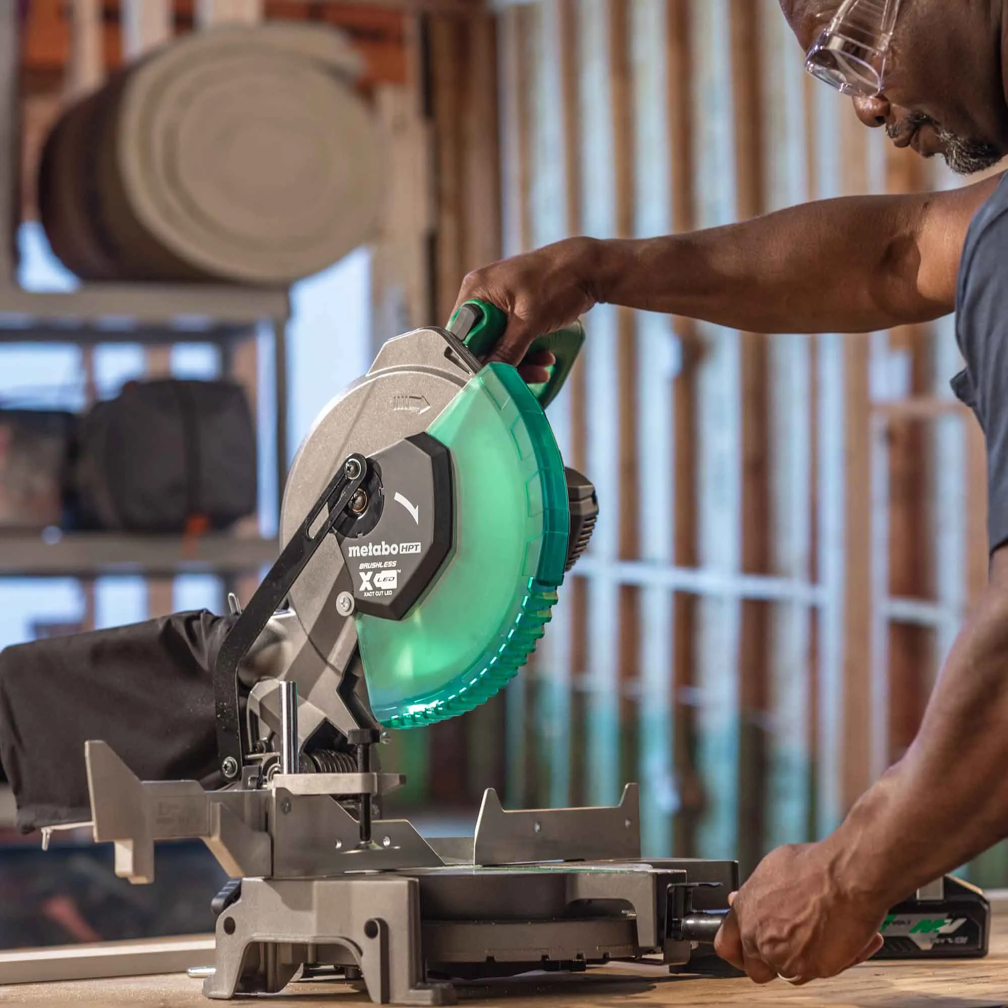 Metabo HPT C1810DFA 18V 10" Cordless Single Bevel Cordless Miter Saw Kit