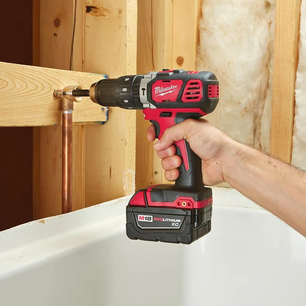 Milwaukee 2606-80 M18 18V 1/2-Inch Compact Drill/Driver - Bare, Recon